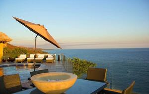 Xanadu Cliffside Sanctuary - El Sunzal, El Salvador