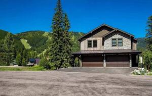 Big Mountain Alpine Estate - Whitefish, Montana