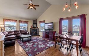 Mountain Home Near Skiing, Lakes, and Trails in Granby - Granby, Colorado