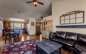 Mountain Home Near Skiing, Lakes, and Trails in Granby - Granby, Colorado