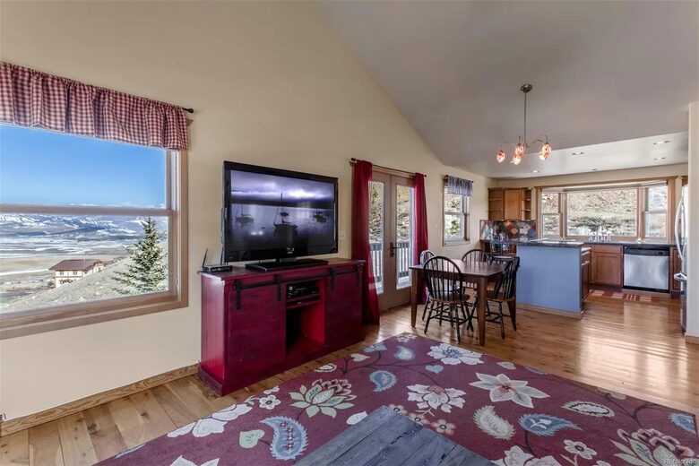 Mountain Home Near Skiing, Lakes, and Trails in Granby - Granby, Colorado