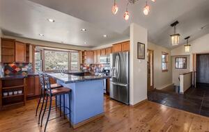 Mountain Home Near Skiing, Lakes, and Trails in Granby - Granby, Colorado