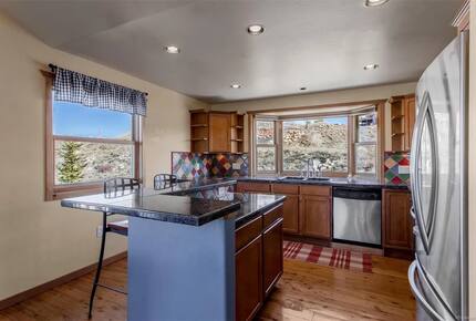 Mountain Home Near Skiing, Lakes, and Trails in Granby - Granby, Colorado