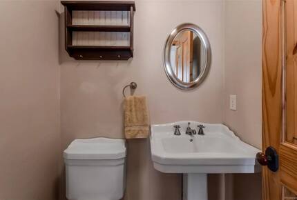 Mountain Home Near Skiing, Lakes, and Trails in Granby - Granby, Colorado