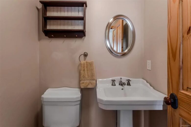 Mountain Home Near Skiing, Lakes, and Trails in Granby - Granby, Colorado