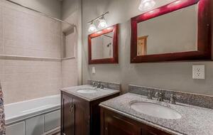 Mountain Home Near Skiing, Lakes, and Trails in Granby - Granby, Colorado