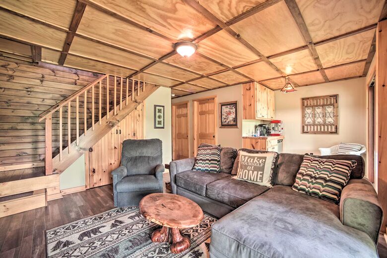 Quiet Waters Adirondack Retreat - Glenfield, New York