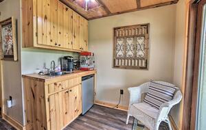 Quiet Waters Adirondack Retreat - Glenfield, New York