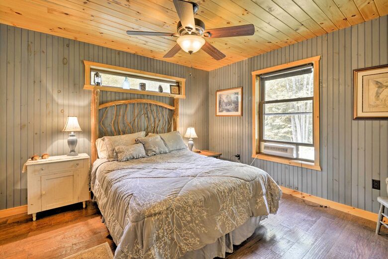 Quiet Waters Adirondack Retreat - Glenfield, New York