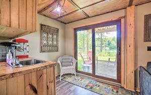 Quiet Waters Adirondack Retreat - Glenfield, New York