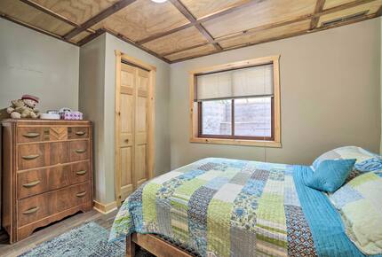 Quiet Waters Adirondack Retreat - Glenfield, New York