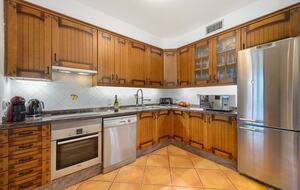 Elegant Four-Bedroom Villa in Ibiza’s Peaceful Heart - Ibiza, Spain