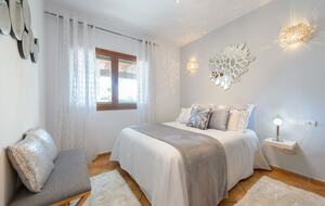 Elegant Four-Bedroom Villa in Ibiza’s Peaceful Heart - Ibiza, Spain