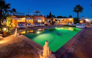 Elegant Four-Bedroom Villa in Ibiza’s Peaceful Heart - Ibiza, Spain