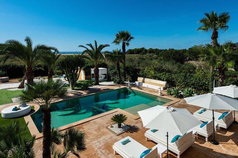 Elegant Four-Bedroom Villa in Ibiza’s Peaceful Heart - Ibiza, Spain