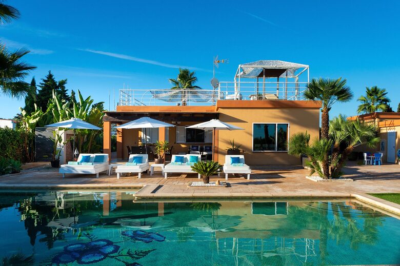 Elegant Four-Bedroom Villa in Ibiza’s Peaceful Heart - Ibiza, Spain