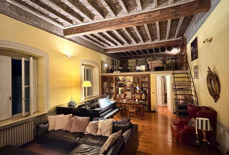 A Charming Palazzo Residence in Central Turin - Turin, Italy