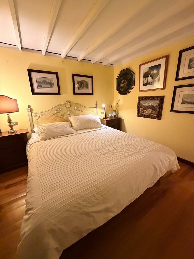 A Charming Palazzo Residence in Central Turin - Turin, Italy