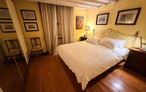 A Charming Palazzo Residence in Central Turin - Turin, Italy