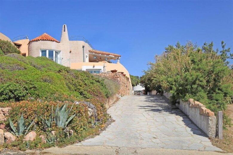 Elegant Sea-View Villa with Private Pool in Northern Sardinia - Santa Teresa Gallura, Italy