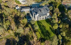 An Architectural Estate on the Riviera - Malibu, California