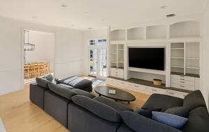 An Architectural Estate on the Riviera - Malibu, California