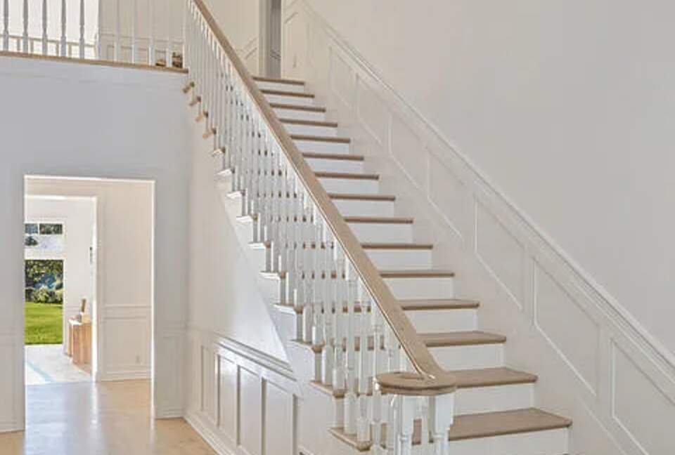 An Architectural Estate on the Riviera - Malibu, California