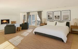 An Architectural Estate on the Riviera - Malibu, California