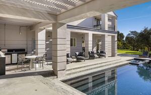 An Architectural Estate on the Riviera - Malibu, California