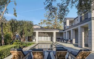 An Architectural Estate on the Riviera - Malibu, California