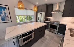 Calm Coastal Escape Steps from the Atlantic - Key Largo, Florida