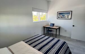 Calm Coastal Escape Steps from the Atlantic - Key Largo, Florida