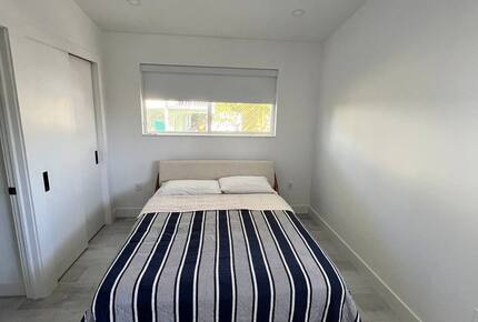 Calm Coastal Escape Steps from the Atlantic - Key Largo, Florida