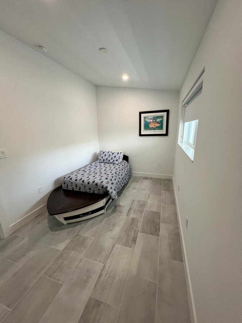 Calm Coastal Escape Steps from the Atlantic - Key Largo, Florida