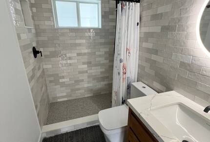 Calm Coastal Escape Steps from the Atlantic - Key Largo, Florida