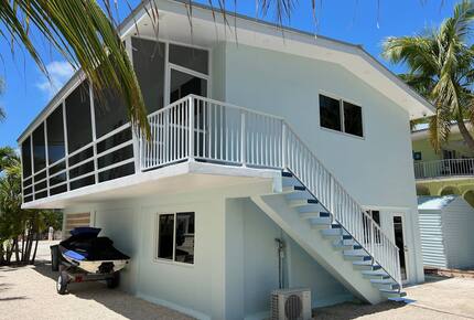 Calm Coastal Escape Steps from the Atlantic - Key Largo, Florida