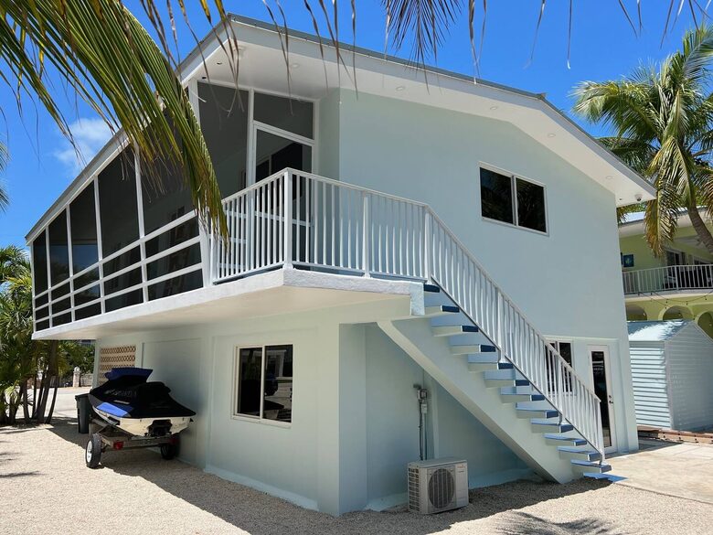 Calm Coastal Escape Steps from the Atlantic - Key Largo, Florida