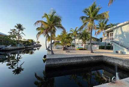 Calm Coastal Escape Steps from the Atlantic - Key Largo, Florida