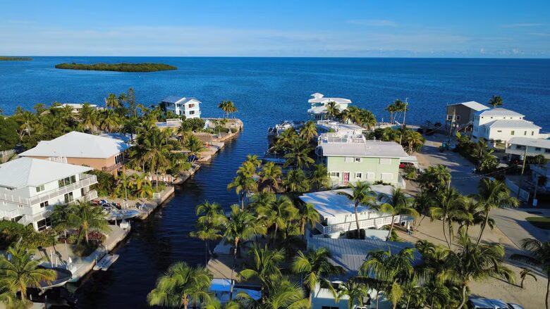 Calm Coastal Escape Steps from the Atlantic - Key Largo, Florida