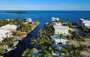 Calm Coastal Escape Steps from the Atlantic - Key Largo, Florida