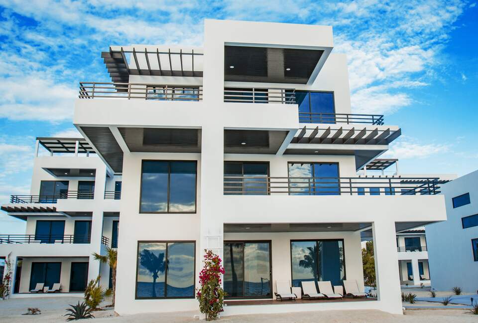 Luxury Two-Bedroom Island Retreat at Blu Zen - North Side Caye Caulker, Belize