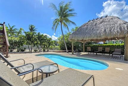 Canal-Front Keys Retreat Near Sombrero Beach - Marathon, Florida