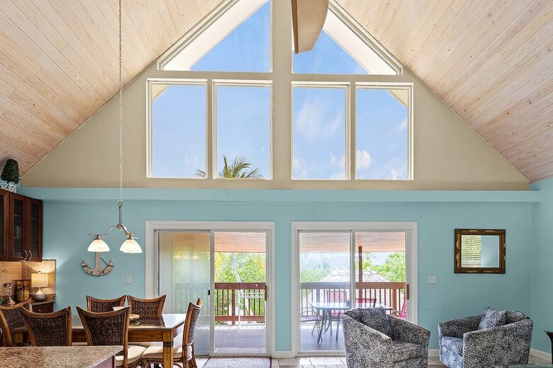 Canal-Front Keys Retreat Near Sombrero Beach - Marathon, Florida