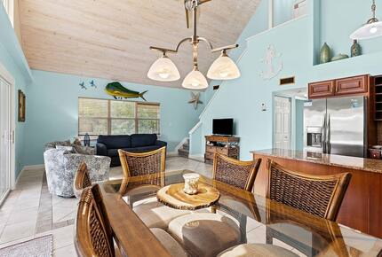 Canal-Front Keys Retreat Near Sombrero Beach - Marathon, Florida