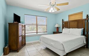 Canal-Front Keys Retreat Near Sombrero Beach - Marathon, Florida