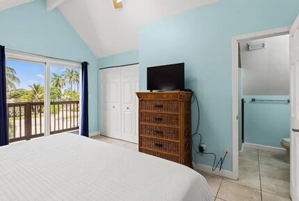 Canal-Front Keys Retreat Near Sombrero Beach - Marathon, Florida