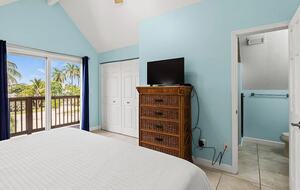 Canal-Front Keys Retreat Near Sombrero Beach - Marathon, Florida