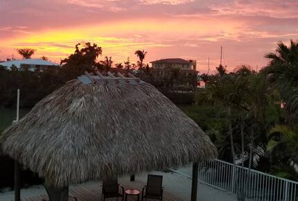 Canal-Front Keys Retreat Near Sombrero Beach - Marathon, Florida