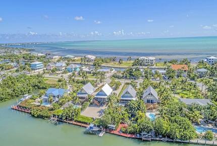 Canal-Front Keys Retreat Near Sombrero Beach - Marathon, Florida