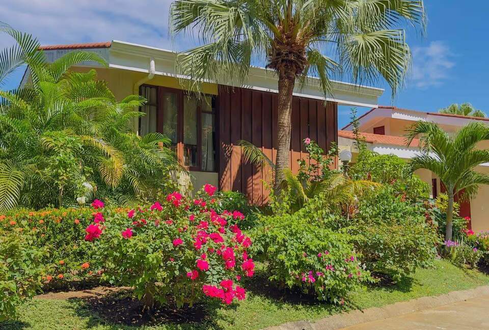 Private Pacific Retreat at Bahía Pez Vela - Ocotol, Costa Rica